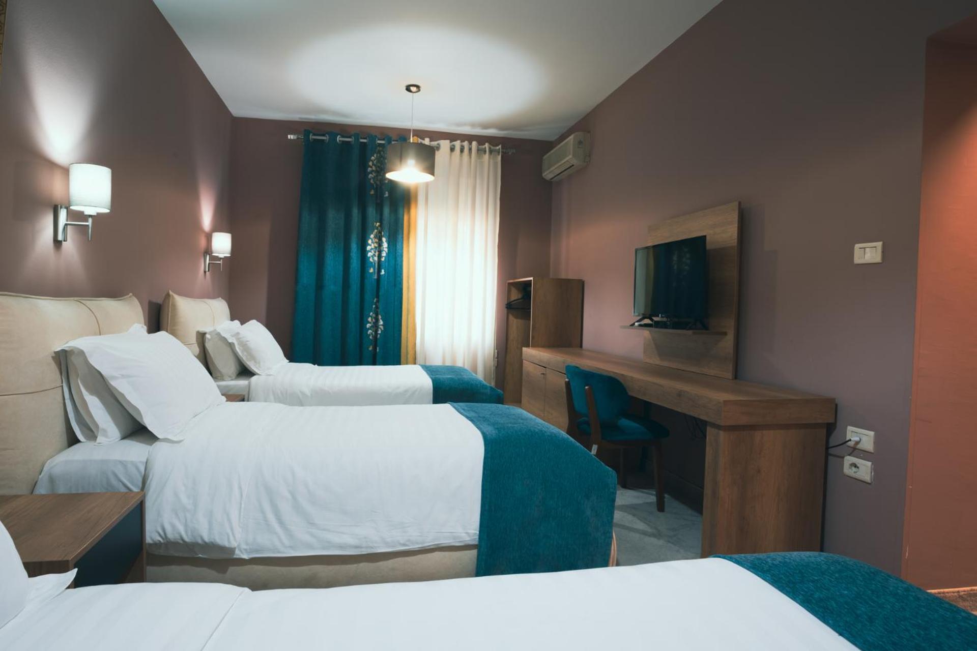 Basic Triple Room,1562479993:JPEG